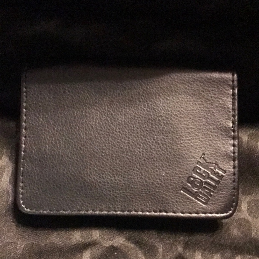 Lock Wallet
